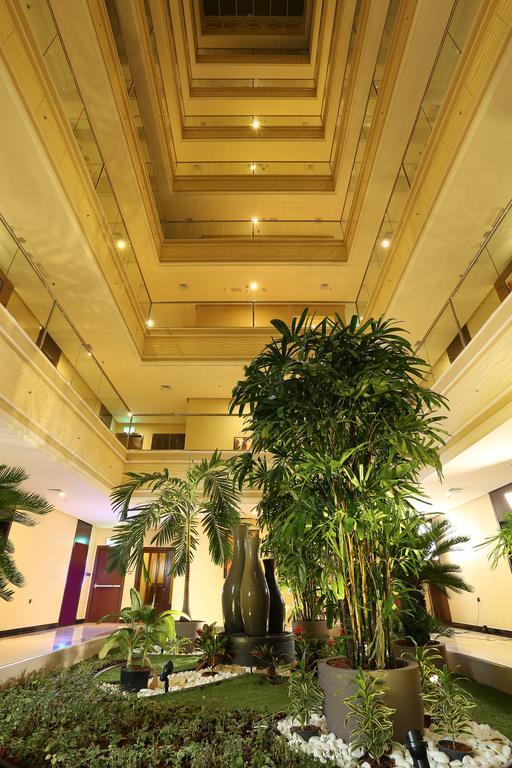 Best Western Plus Salmiya Kuwait City Exterior foto