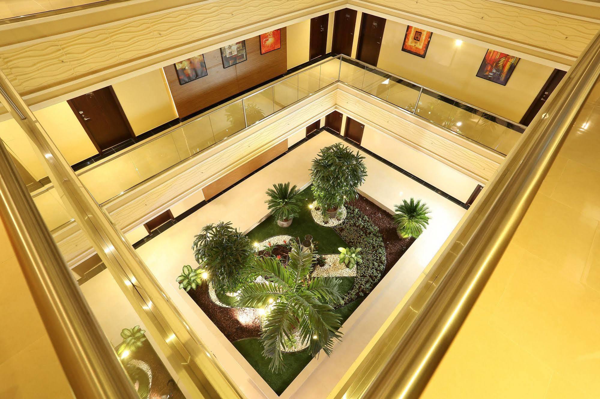 Best Western Plus Salmiya Kuwait City Exterior foto